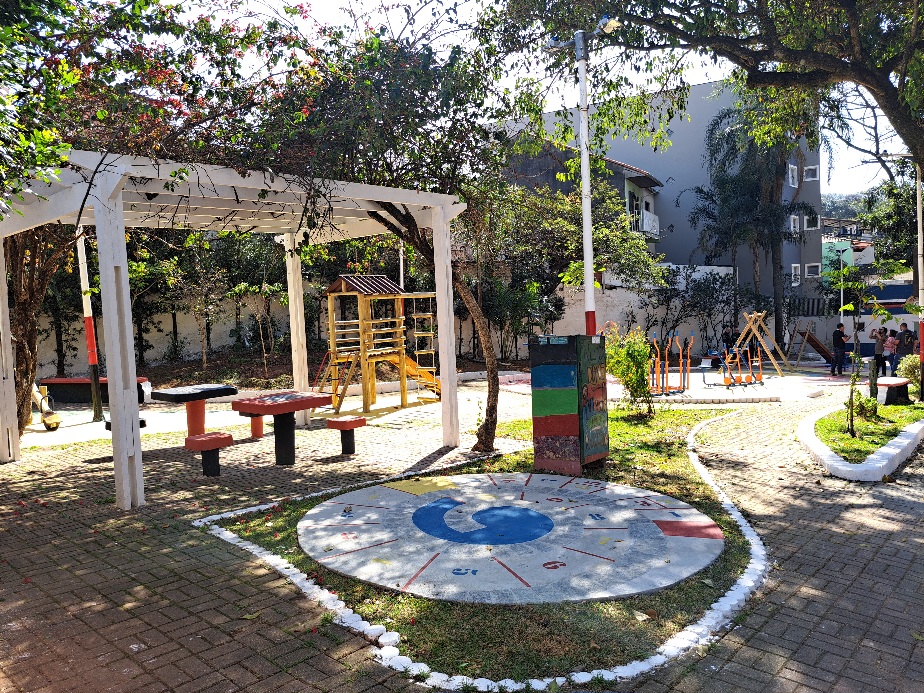 Aprígio entrega nova base da GCM e praça revitalizada no Pazini
