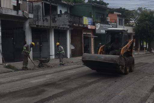 Rua Ernesto Rosa da Fonseca no Parque Pinheiros é recapeada