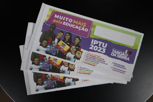 Prefeitura de Taboão da Serra inicia entrega dos carnês do IPTU 2023