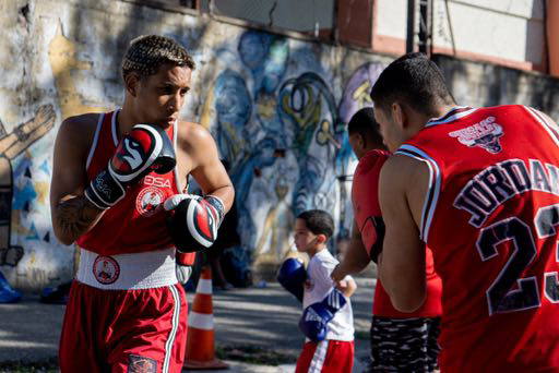 Esportes e Lazer de Taboão da Serra abre inscrições para aulas de Boxe