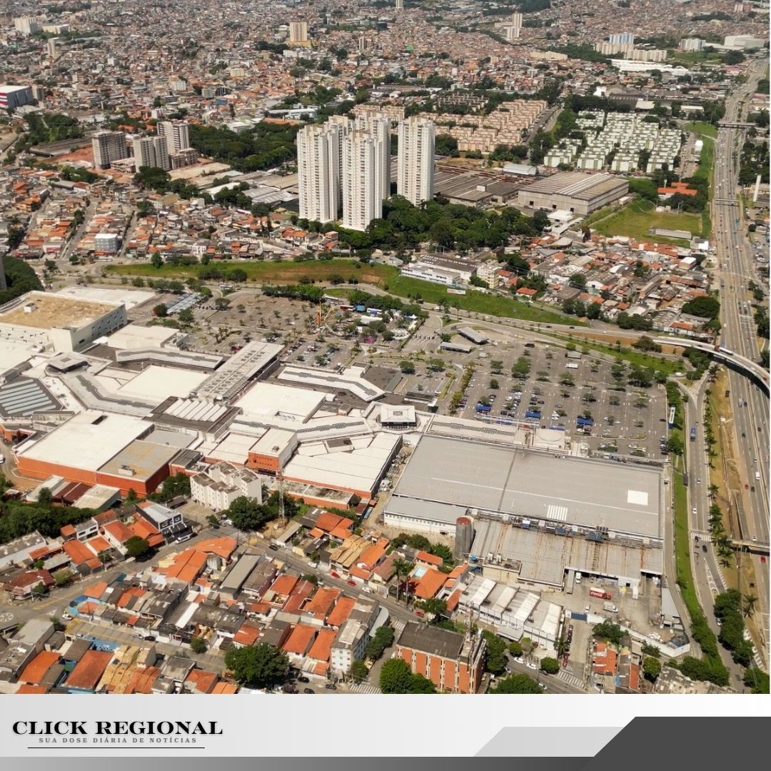 Feriado em Taboão da Serra: padroeira Santa Terezinha é celebrada