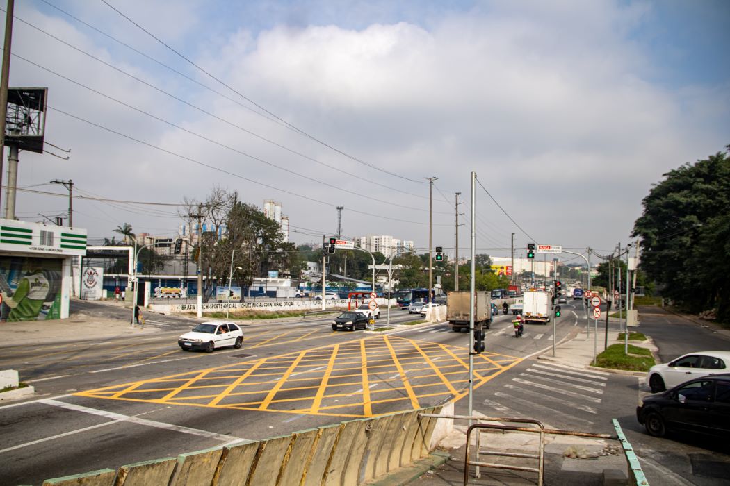 Antiga BR-116 passa a se chamar Avenida Taboão da Serra após escolha popular e votação na Câmara