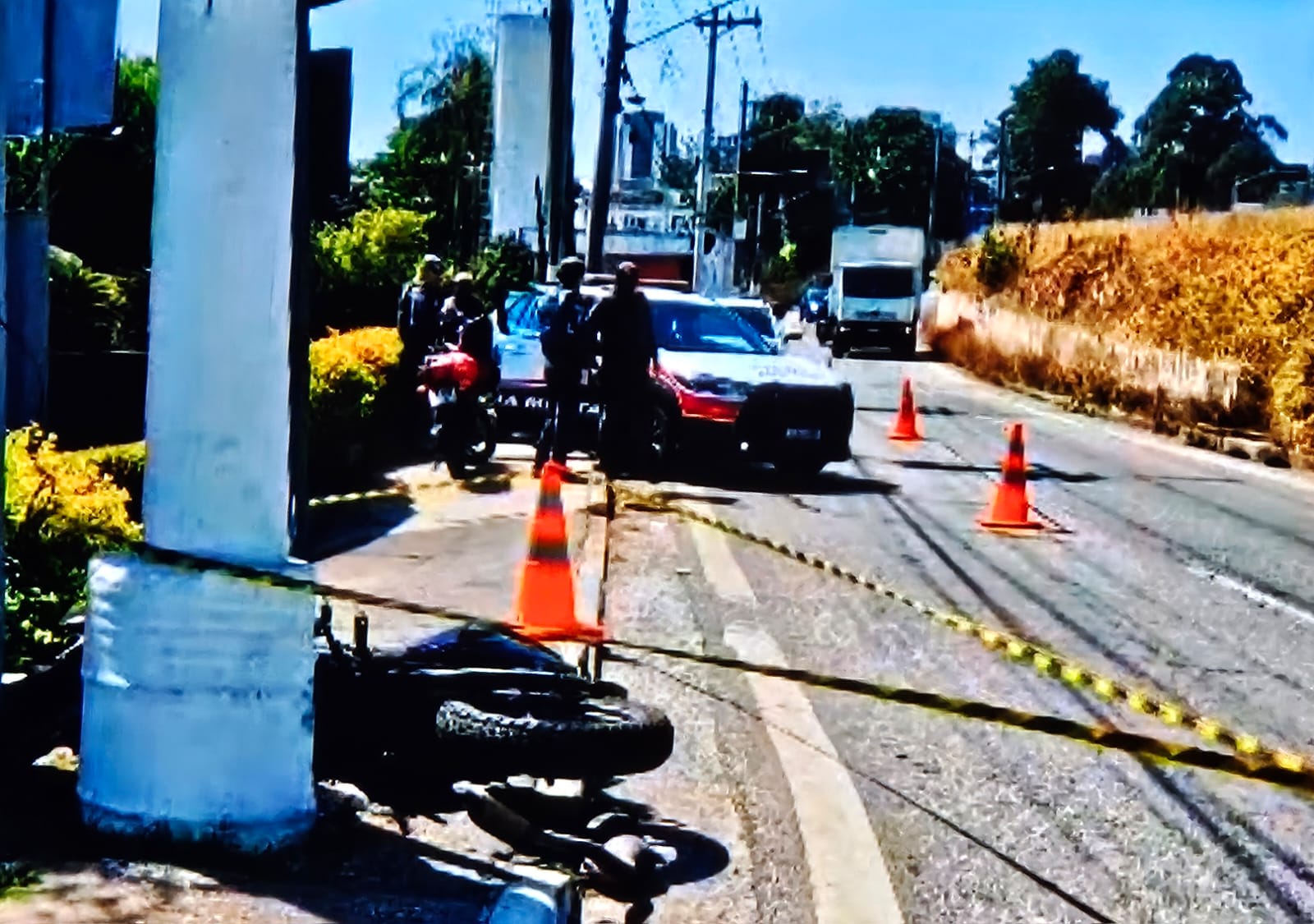 Suspeito morre durante perseguição policial após roubo de moto na Raposo Tavares