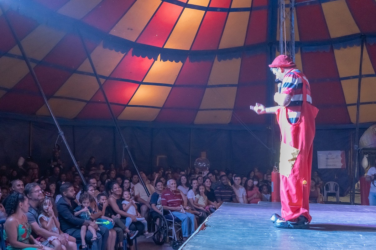 Circo do Moranguinho já atraiu mais de 6 mil pessoas em Taboão da Serra