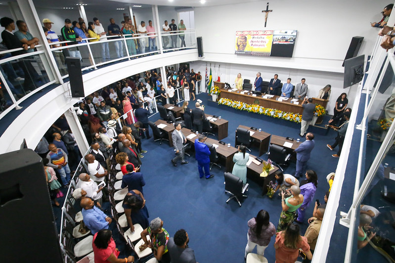 Câmara de Taboão da Serra entrega Medalha Zumbi dos Palmares