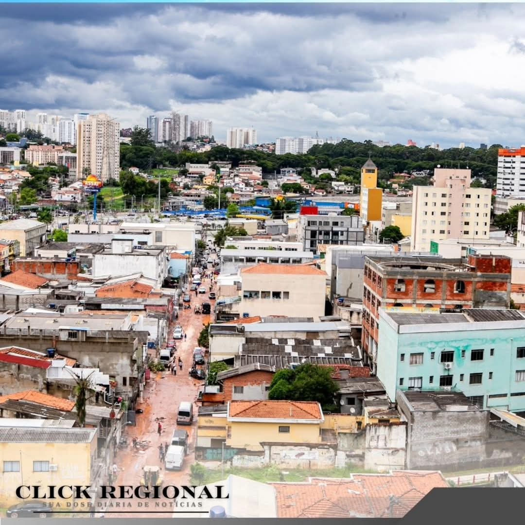 Prefeitura atende com doações, alimentos, limpeza e serviços de saúde região afetada pelas enchentes em Taboão da Serra