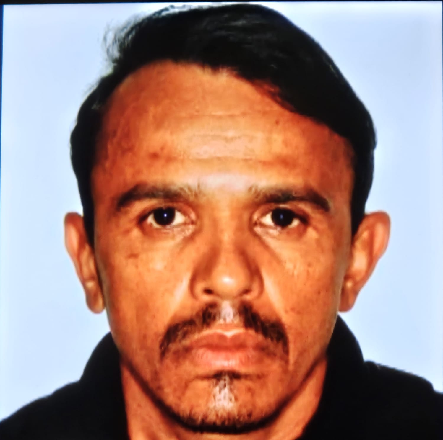 Mulher sofre tentativa de feminicídio em Itapecerica da Serra; agressor morre ao reagir à polícia em Taboão da Serra