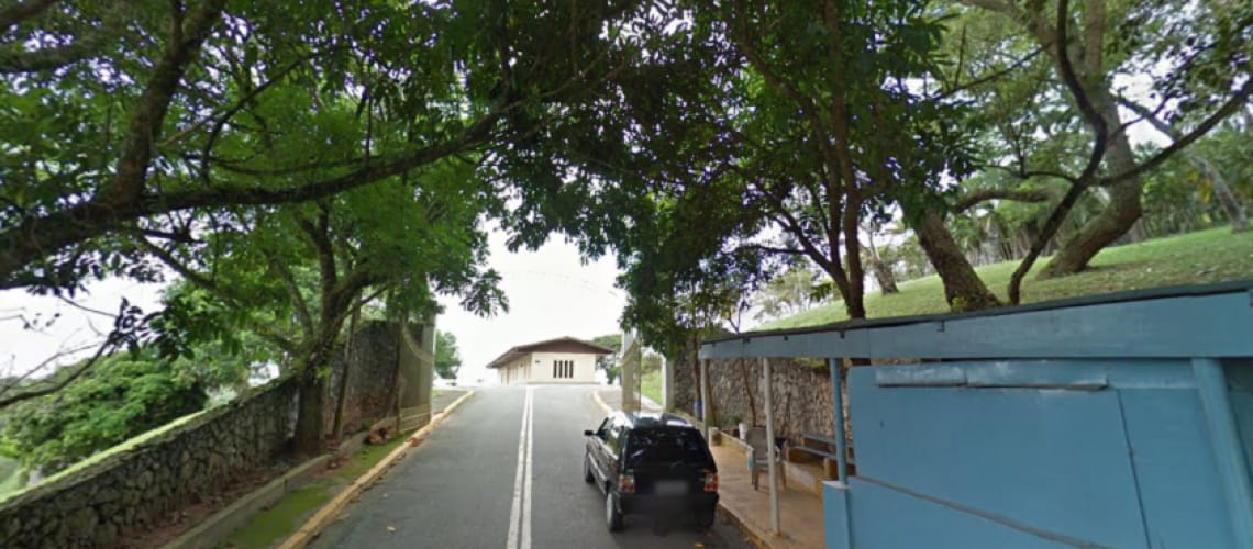 Despedida reúne moradores em Itapecerica após morte de família em viagem para a Bahia