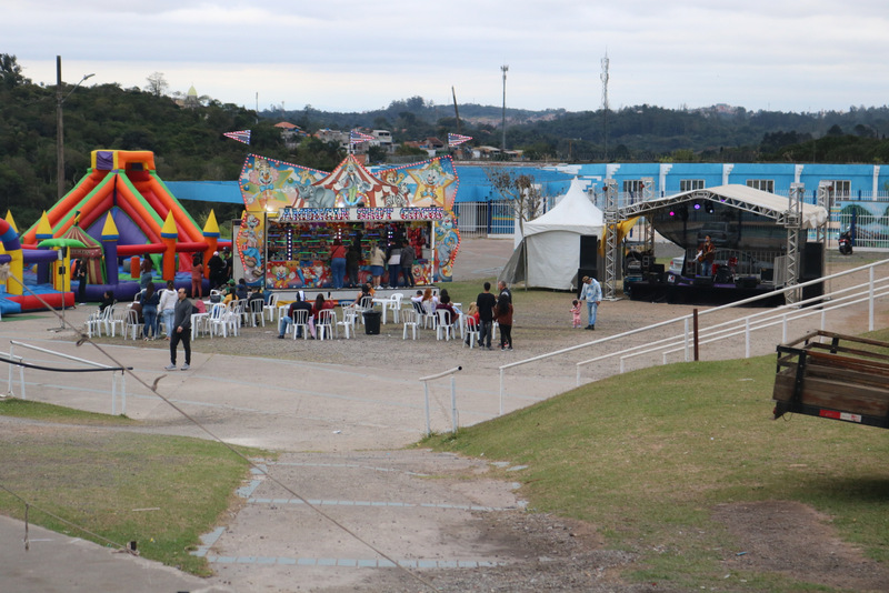 Festival gastronômico leva culinária internacional e música ao vivo ao Ginásio
