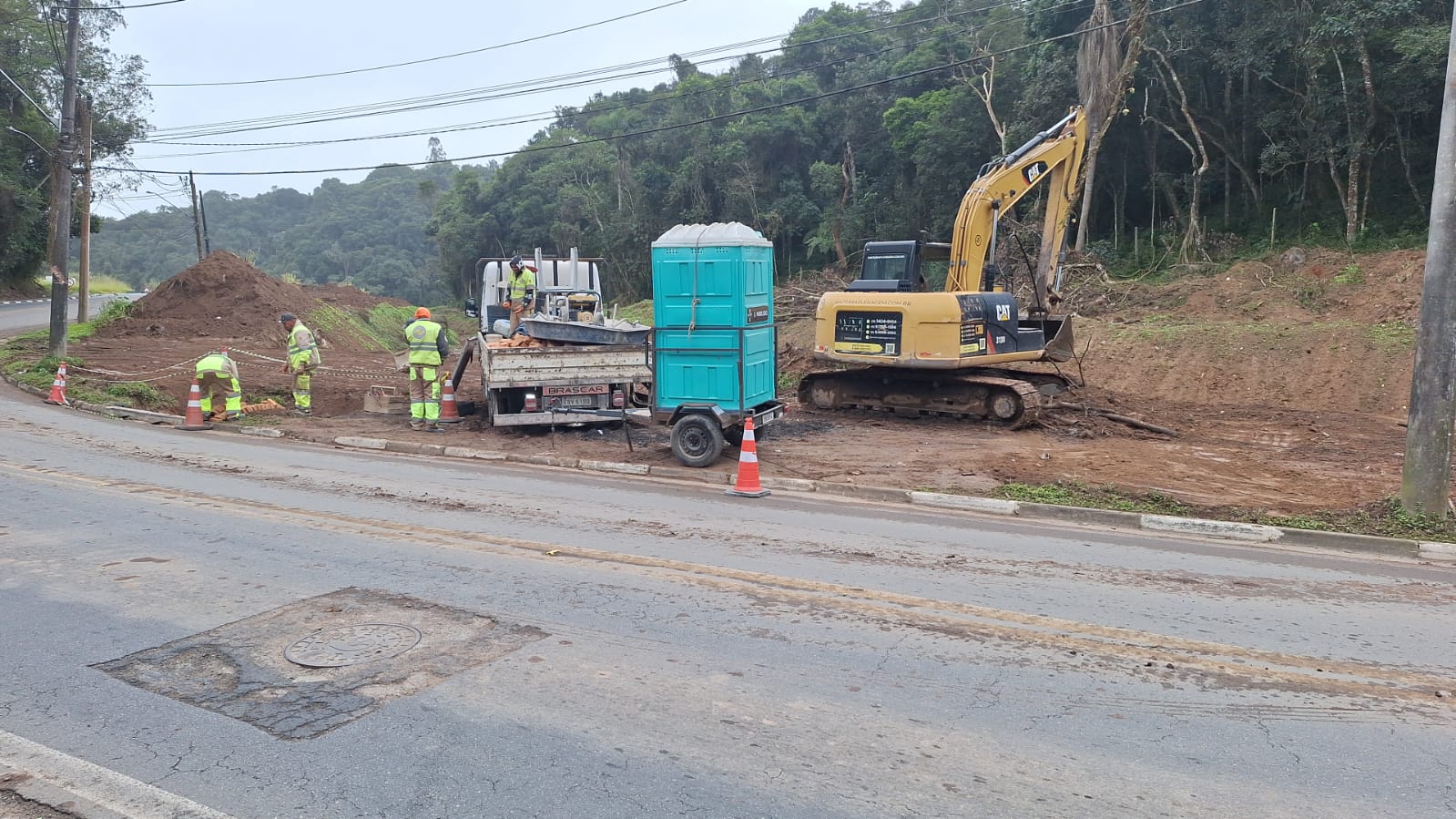 Itapecerica da Serra avança na segunda etapa das obras contra enchentes na região da Rodovia Armando Sales
