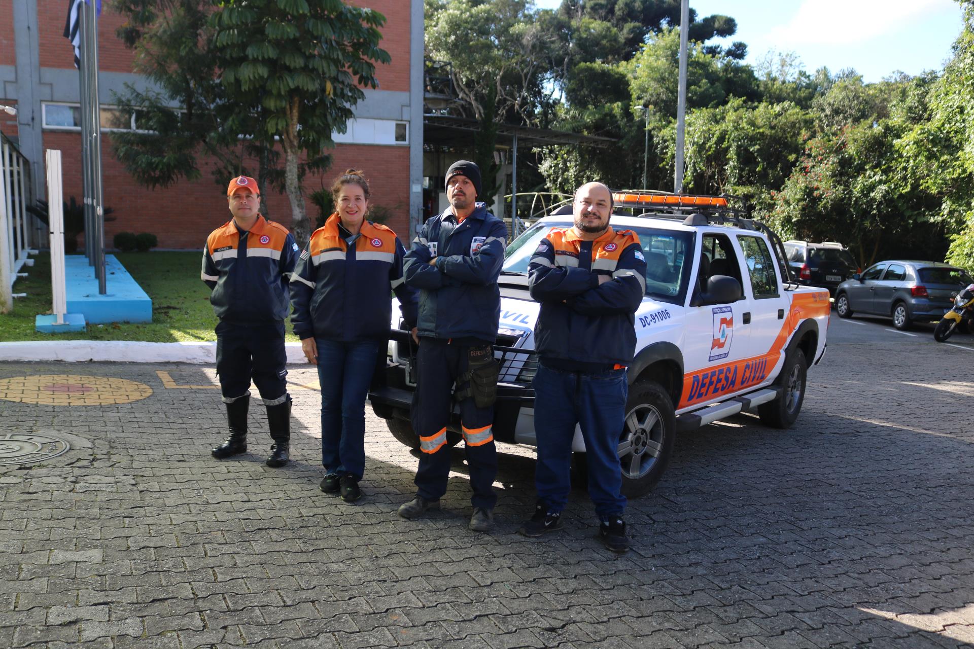 Defesa Civil de Itapecerica da Serra recupera viatura para reforçar atendimentos emergenciais